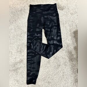 Old Navy Elevate Leggings “Go-Dry”